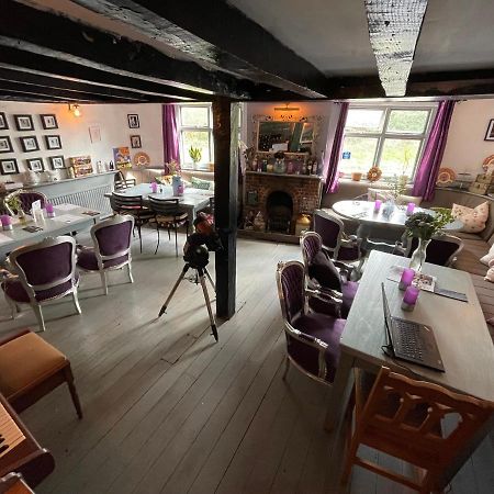 The Raven Suite Henley-on-Thames Bagian luar foto